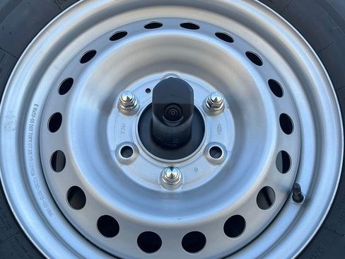 New 2025 Ford Bronco 4-Door image 25