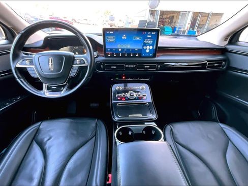 Used 2022 Lincoln Nautilus Reserve w/ Monochromatic Package image 15