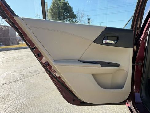 Used 2013 Honda Accord EX-L image 10