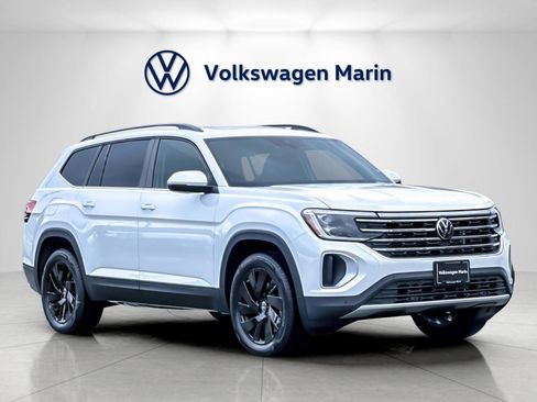 New 2026 Volkswagen Atlas SE image 7