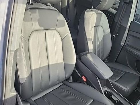 Used 2024 Audi Q4 e-tron Premium Plus w/ Premium Plus image 10