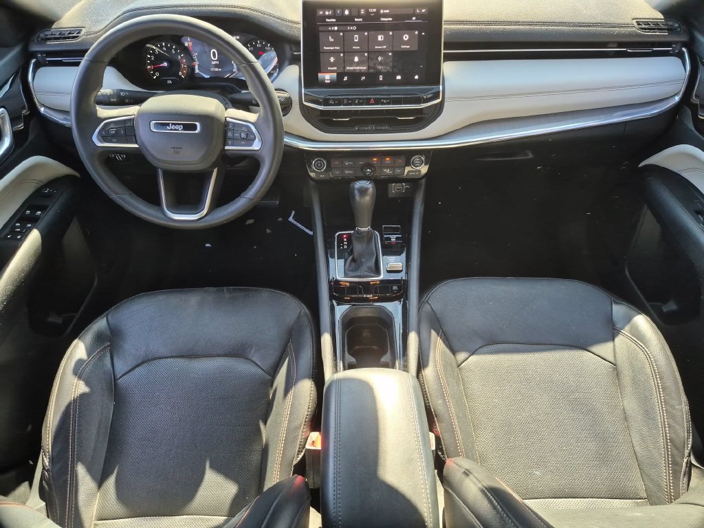 Used 2023 Jeep Compass Limited AWD/4WD image 17
