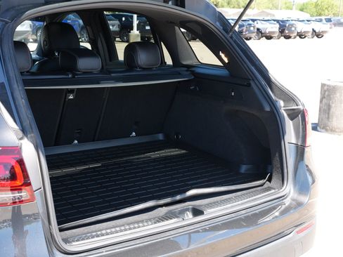 Used 2022 Mercedes-Benz GLC 300 image 23