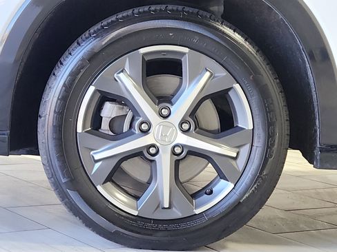 Used 2024 Honda HR-V EX-L image 9