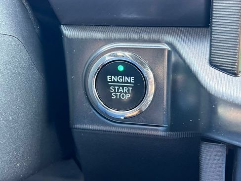 Used 2021 Ford F150 Platinum w/ Equipment Group 701A High AWD/4WD image 36