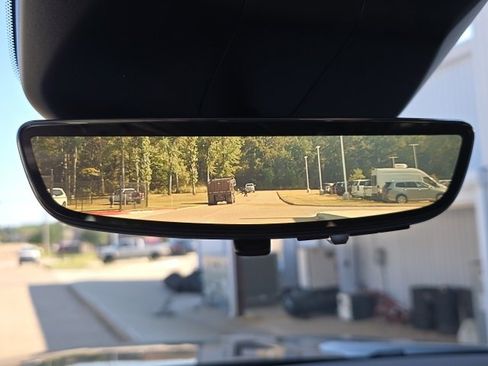 Used 2023 Cadillac Escalade ESV Premium Luxury w/ LPO, Radiant Package image 31