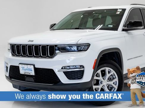 Used 2023 Jeep Grand Cherokee Limited AWD/4WD image 2