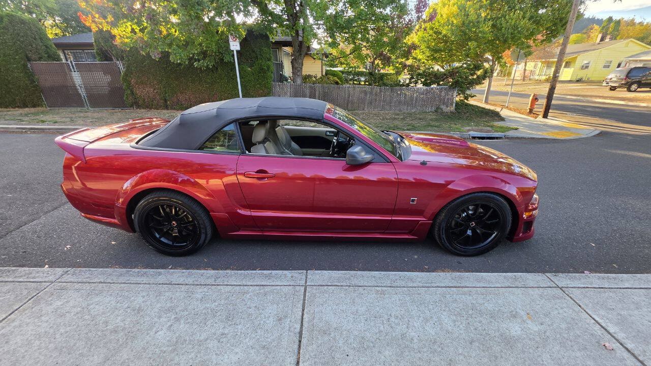 Used 2006 Ford Mustang GT Premium RWD image 4
