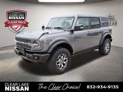Used 2023 Ford Bronco Badlands AWD/4WD image 3