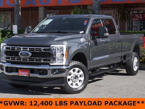 Used 2024 Ford F350 XLT image 4