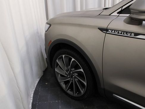 Used 2019 Lincoln Nautilus Reserve w/ Ultimate Package image 32