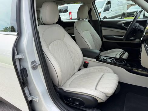 Used 2023 MINI Cooper Clubman S FWD image 44