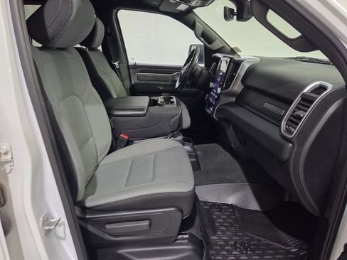 Used 2023 RAM 1500 Big Horn AWD/4WD image 16