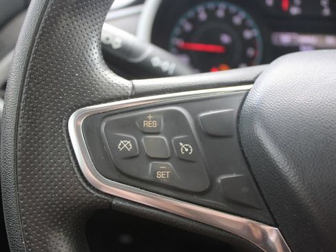 Used 2022 Chevrolet Malibu LT FWD image 21