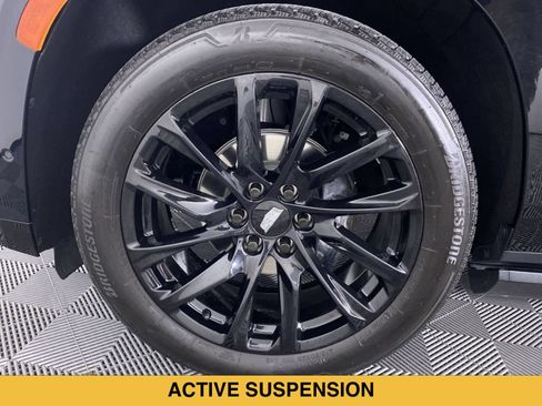 Certified 2024 Cadillac Escalade ESV Sport Platinum w/ LPO, ONYX Package AWD/4WD image 17