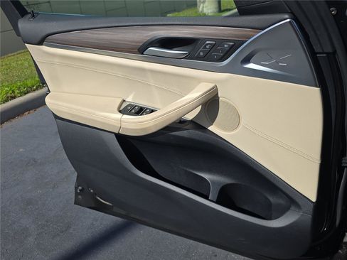 Used 2018 BMW X3 xDrive30i image 16