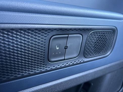 New 2025 Volkswagen ID. Buzz Pro S image 29