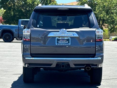 Used 2023 Toyota 4Runner Limited AWD/4WD image 6