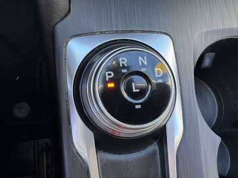 Used 2021 Ford Escape SEL w/ Technology Package image 26