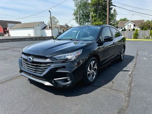 Used 2023 Subaru Legacy Premium AWD/4WD image 3