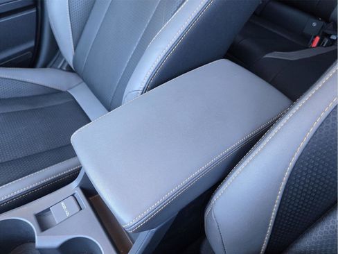 Used 2024 Subaru Crosstrek 2.5i Wilderness image 31