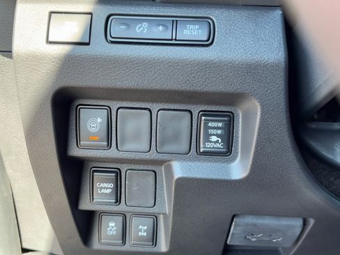 New 2026 Nissan Frontier PRO-4X w/ Pro-4x Convenience Package image 28