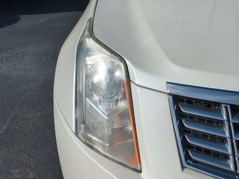 Used 2015 Cadillac SRX Premium image 10