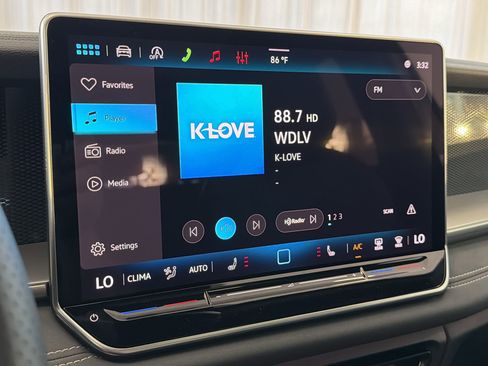 New 2026 Volkswagen Tiguan SE R-Line FWD image 24