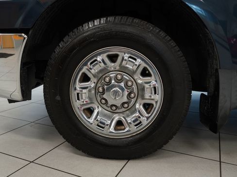 Used 2016 Nissan NV 3500 SL RWD image 16