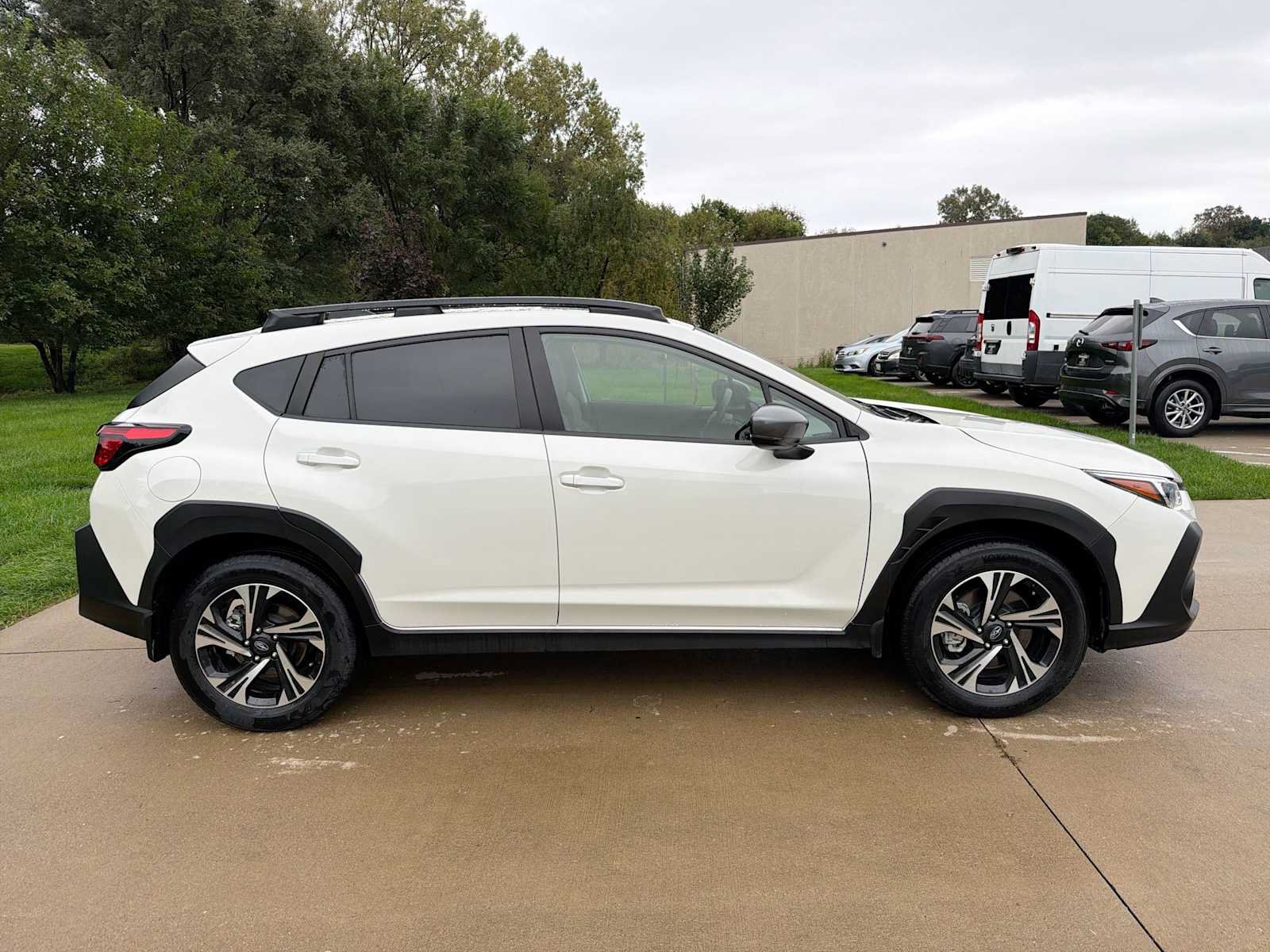 Certified 2024 Subaru Crosstrek 2.0i Premium AWD/4WD image 7