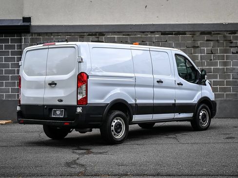 Used 2020 Ford Transit 250 Low Roof w/ Load Area Protection Package RWD image 3