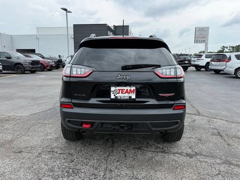 Used 2022 Jeep Cherokee Trailhawk w/ Trailer Tow Group AWD/4WD image 6