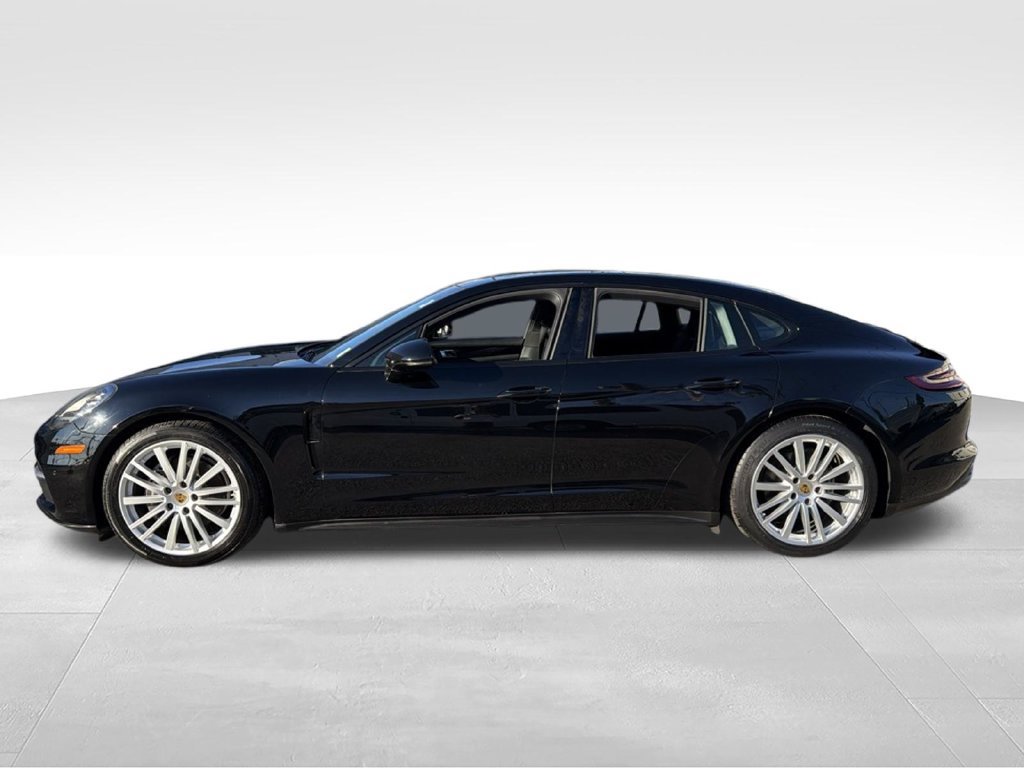 Used 2018 Porsche Panamera RWD image 5