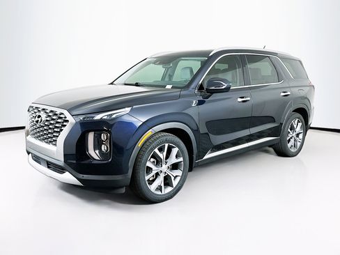 Used 2021 Hyundai Palisade SEL w/ Convenience Package image 3