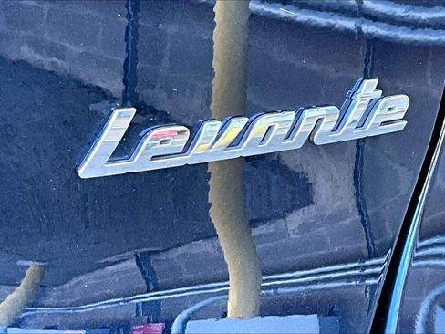 Used 2023 Maserati Levante GT image 9