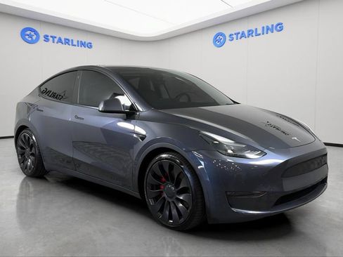 Used 2021 Tesla Model Y Performance AWD/4WD image 13