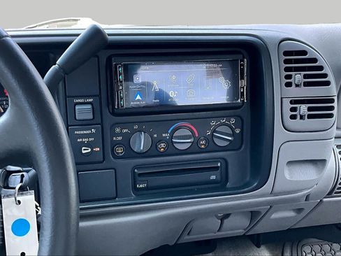 Used 1999 Chevrolet Silverado 1500 2WD Extended Cab image 6