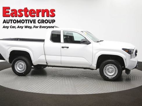 Used 2025 Toyota Tacoma SR RWD image 42