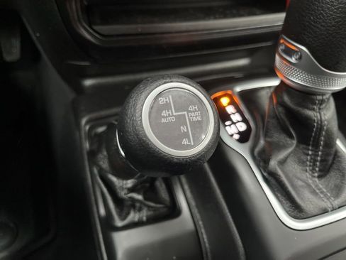 Used 2025 Jeep Wrangler Sport S 4xe w/ Convenience Group image 38