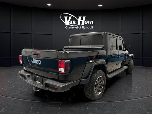 Used 2022 Jeep Gladiator Overland w/ Popular Equipment Package AWD/4WD image 7