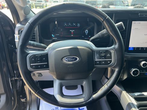 Used 2024 Ford F250 Lariat w/ Black Appearance Package AWD/4WD image 20