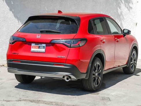 New 2026 Honda HR-V Sport image 4