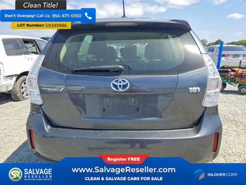 Used 2012 Toyota Prius V Five FWD image 8