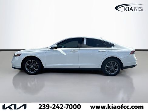 Used 2023 Honda Accord EX image 3