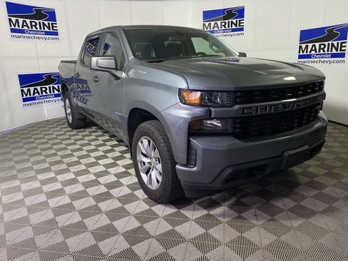 Used 2020 Chevrolet Silverado 1500 Custom AWD/4WD image 1