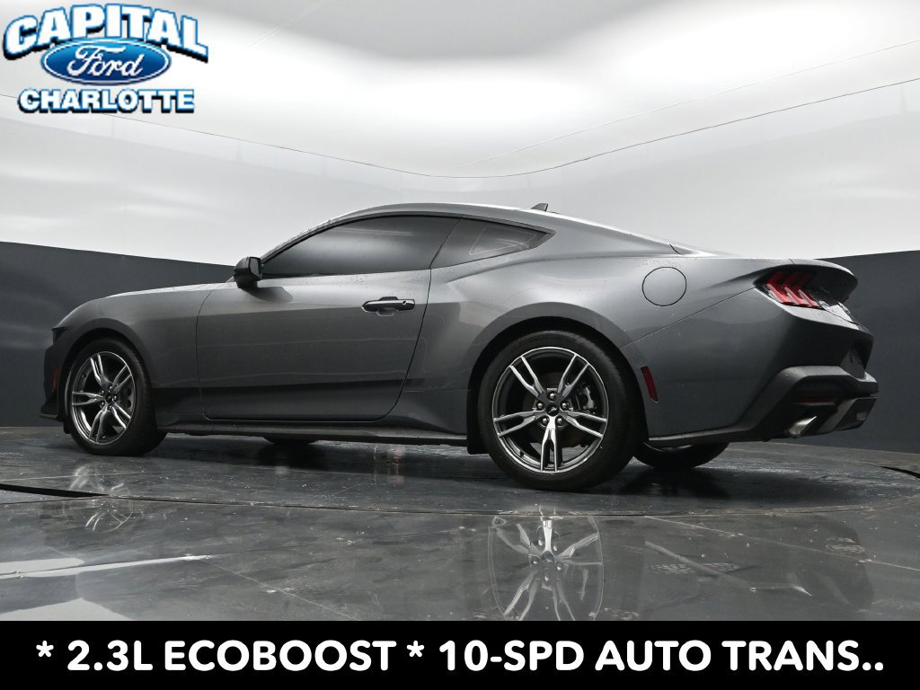 Used 2025 Ford Mustang Coupe RWD image 21