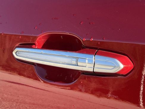 Used 2022 Cadillac XT4 Premium Luxury w/ Driver Assist Package image 34