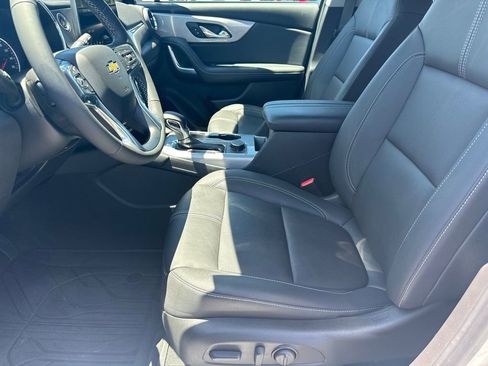 Used 2024 Chevrolet Blazer LT w/ LPO, Floor Liner Package FWD image 10