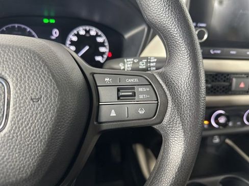 Used 2023 Honda HR-V LX image 16