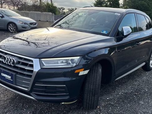 Used 2018 Audi Q5 2.0T Premium AWD/4WD image 3